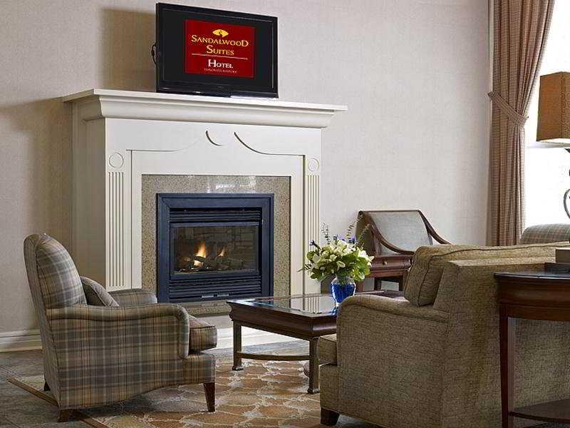Towneplace Suites By Marriott Mississauga-Airport Corporate Centre Интерьер фото