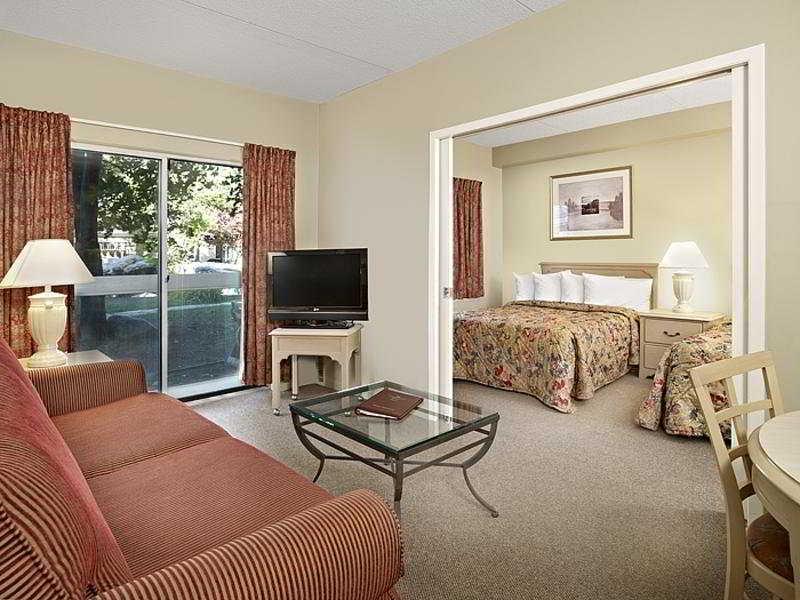 Towneplace Suites By Marriott Mississauga-Airport Corporate Centre Номер фото